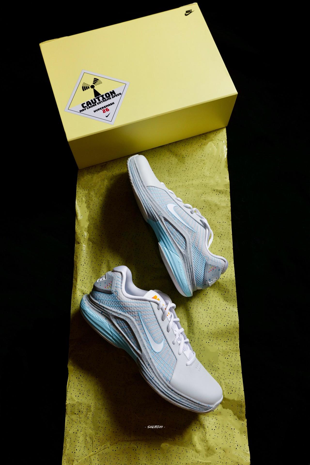 再次回到未来|Vapor 12 Hypersamsh Mag🎾